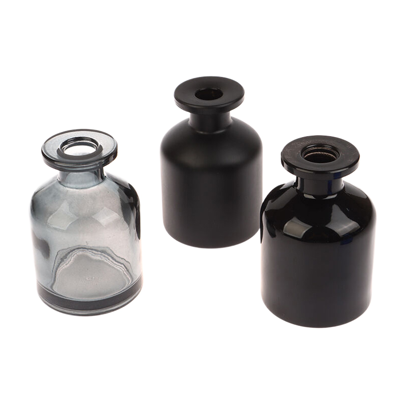 Le bottiglie vuote di fragranz - Home Fragrance Units recensione e prezzo